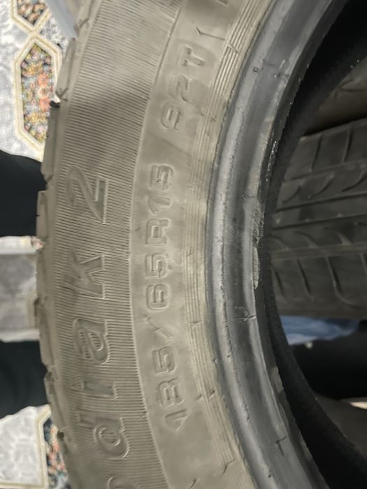 Продам шины комплект