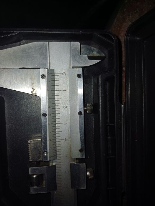 Штангельциркуль новый