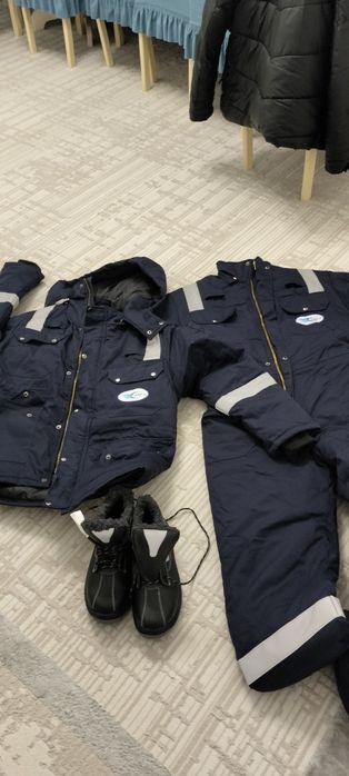 Продам спецодежду новый