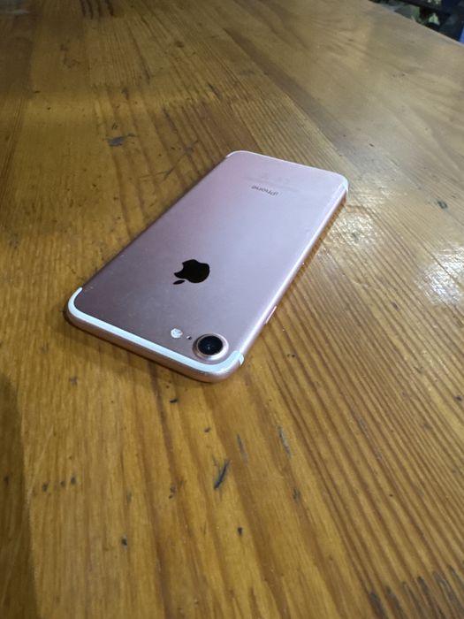 Iphone 7, 65% акб