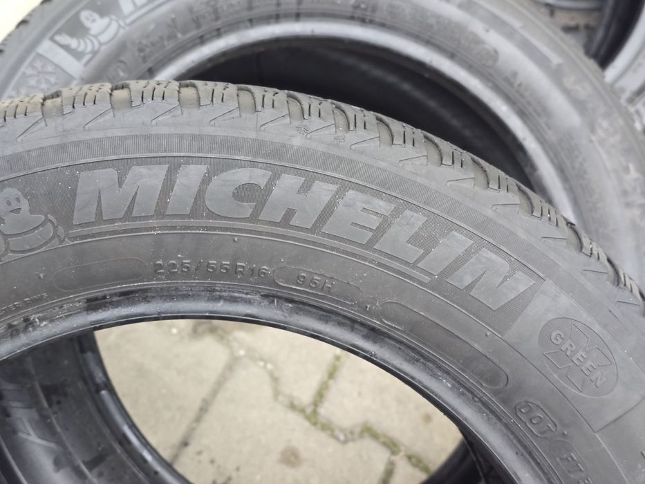 225 55 16 Michelin