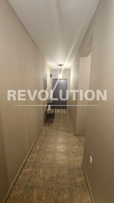 Дава се под наем Двустаен апартамент в Варна, Център - 55 кв.м за 475 € - Снимка #12