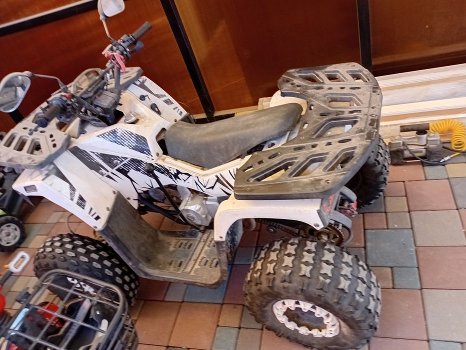 Продам квадроцикл 125 кубов