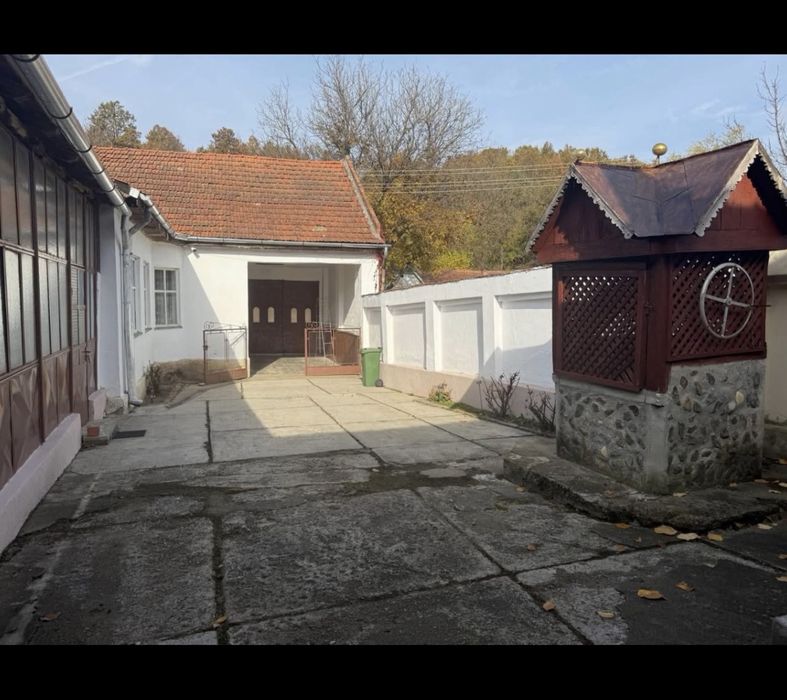 Casa de vanzare 1439mp