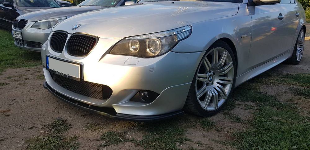 Спойлер за предна M-technik броня Maxton design за BMW E60 (2003-2010)