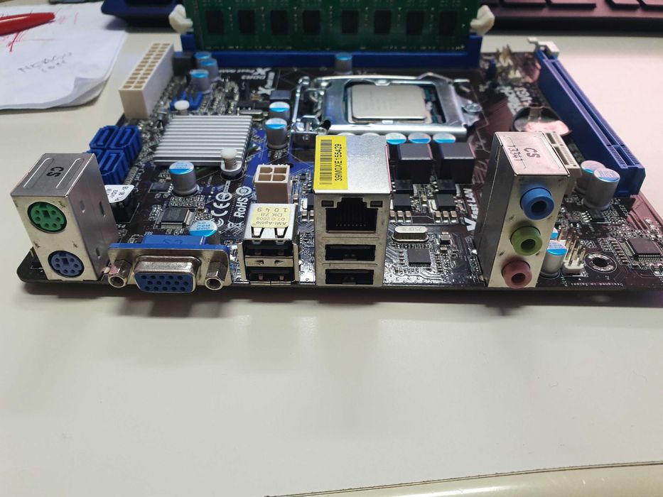 Placa de baza ASRock H61M-VG3