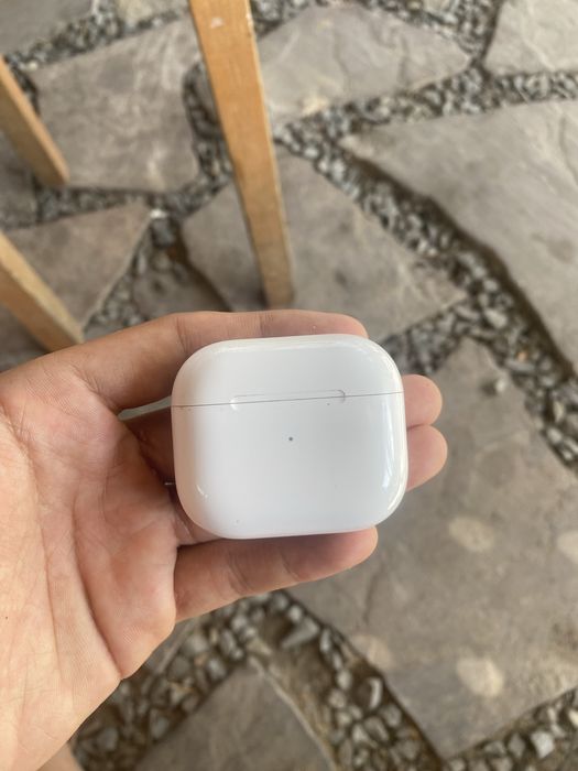 Airpods 3 продам срочно