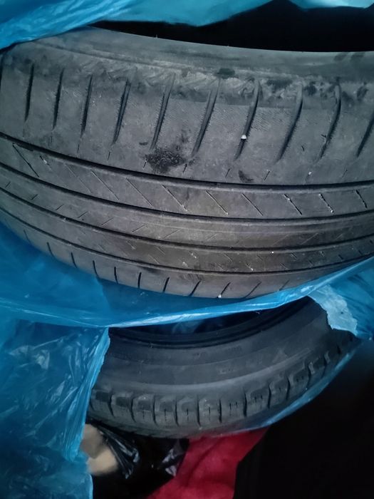 Продам пару летних шин