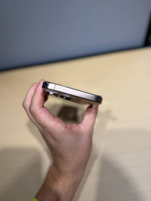 Iphone 16 pro max sotiladi