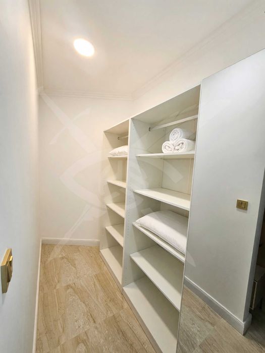 Продава се Тристаен апартамент в Свети Влас - 93 кв.м за 1882 €/кв.м - Снимка #9