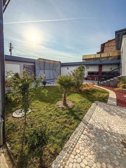 Продаётся дом 6 комнат с бассейном в Мирзо-Улугбекском районе