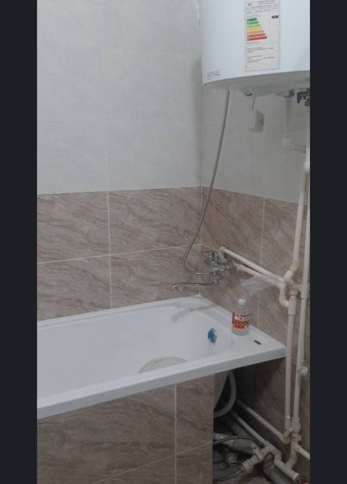 Frunskiy massiv 2 xona ijaraga beriladi