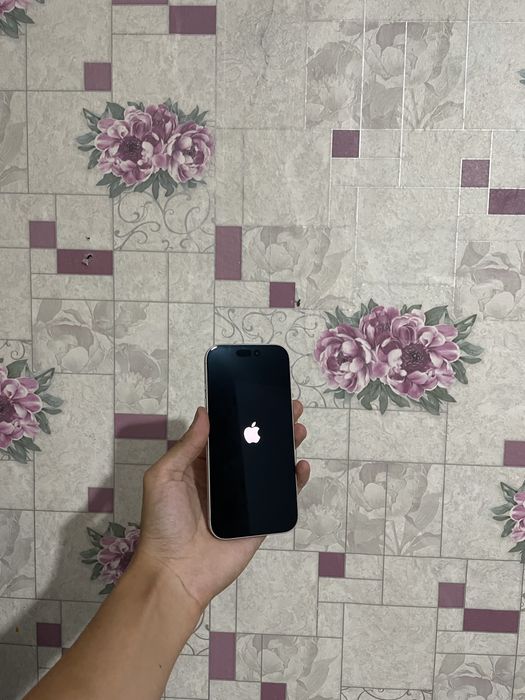 Продам срочно iPhone 17 256GB