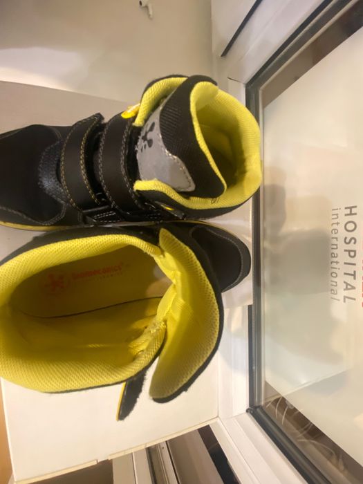 Ботинки демисезон на мальчика, 33р