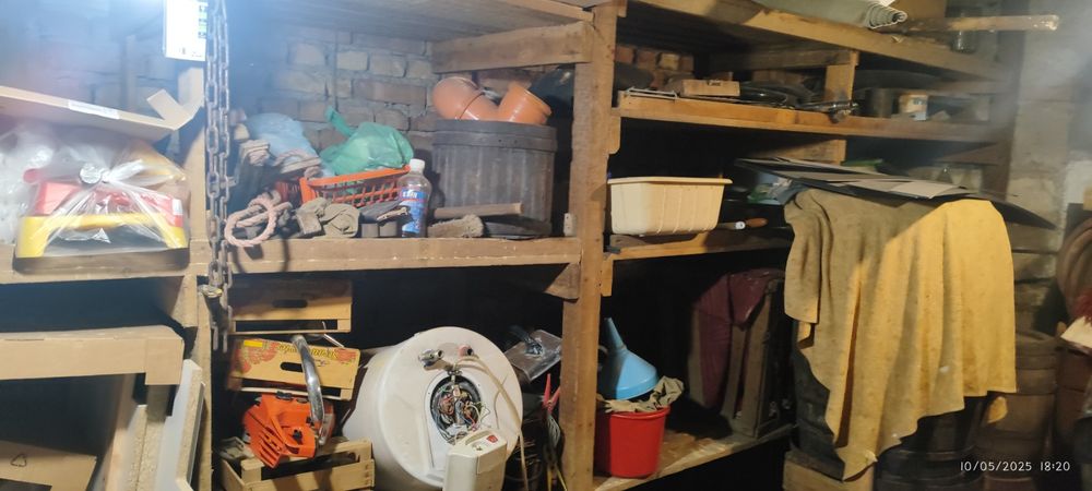 Кърти, Чисти, Извозва! Почистване на мази, тавани и апартаменти