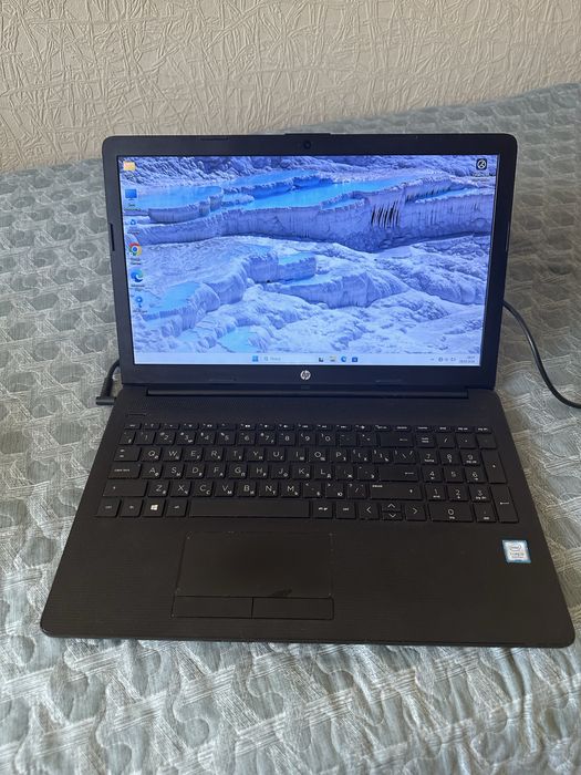 Ноутбук HP 15-da0256ur