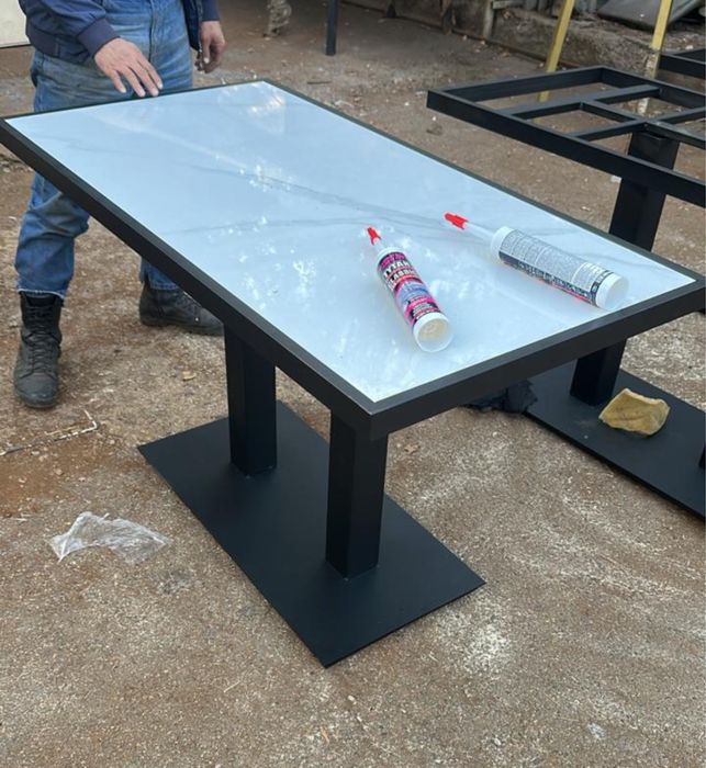 Подстоле ножки стола стол