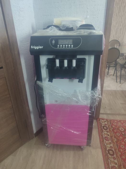 Продам аппарат для мороженого