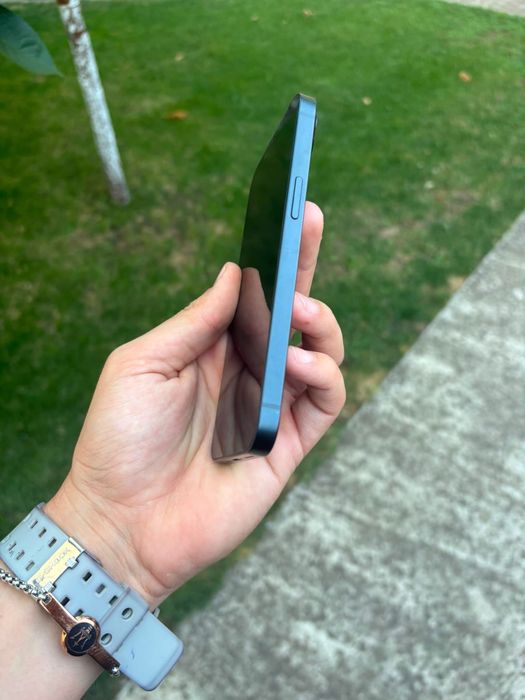 iPhone 13 / Liber de retea / 128GB / Impecabil