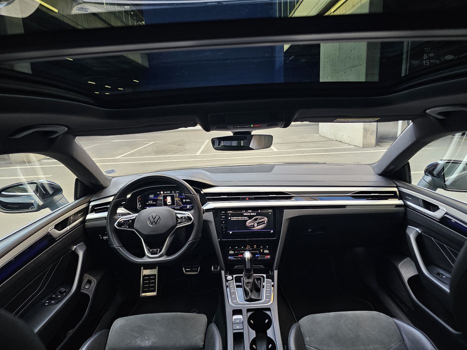 VW Arteon 2.0TDI 200HP 2022 4x4/Panorama/Heeadup/Печка/IQLight