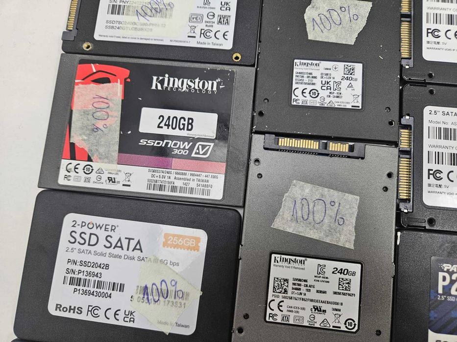 2.5" inch SSD SATA 240GB 250GB 256GB Intel Samsung Kingston Crucial