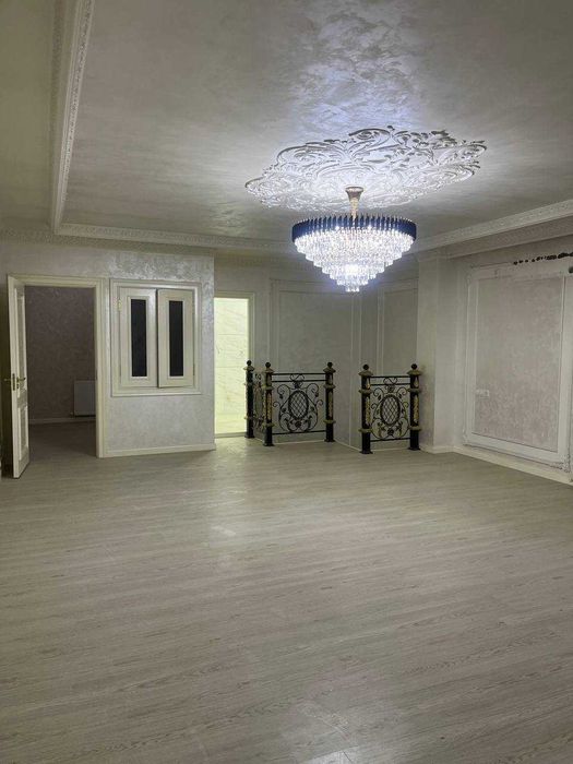 Новастройка Келес Охунбобоев BYD салон 5/3-4/4 130м² Дуплекс сотилади