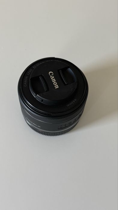 Canon RF 50 mm f1.8 STM