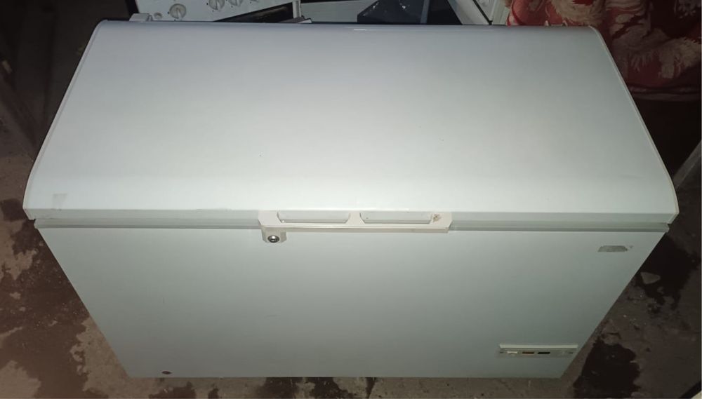 Морозильник большой сундук