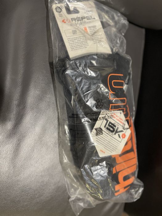 Сноуборд яке & ръкавици