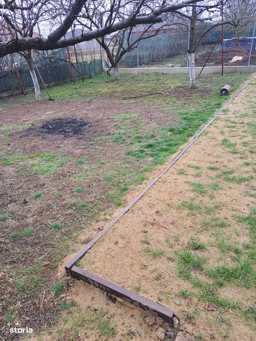 Casă parter în Grigorescu 4 camere, bucatarie, living, 2 băi, ST 688mp