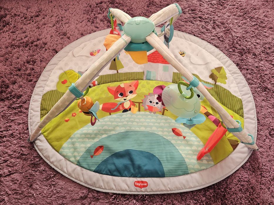 Килимче за игра TinyLove