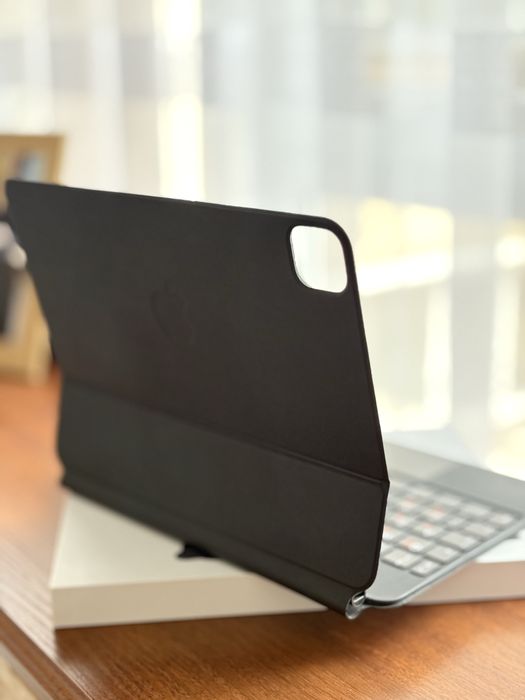 Ipad Magic Kayboard for 11 pro