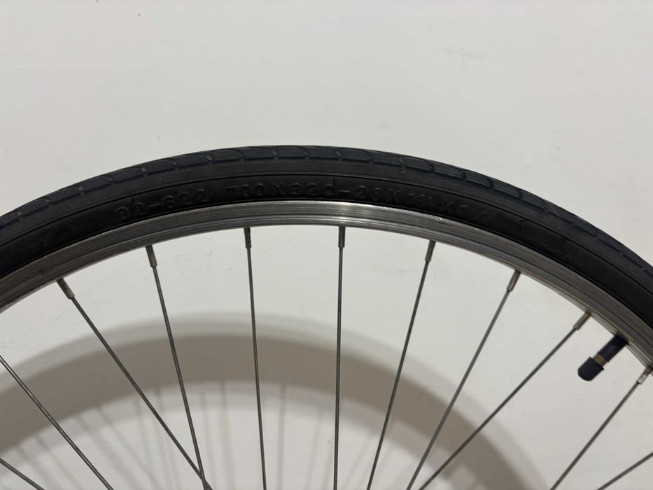 Roata fata 28 inch bicicleta de oras city bike trekking Kenda 32 mm