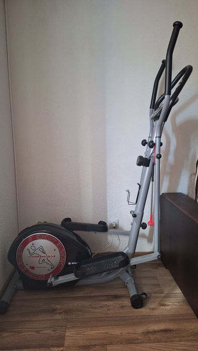 Продам тренажёр велоэллипсоид К850