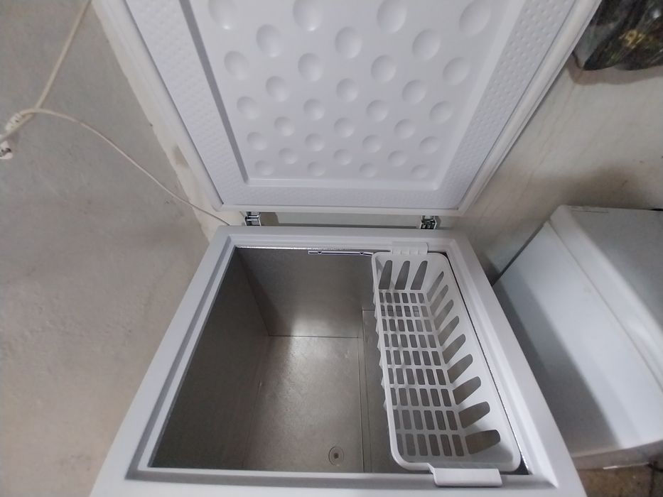 Морозильник Бирюса