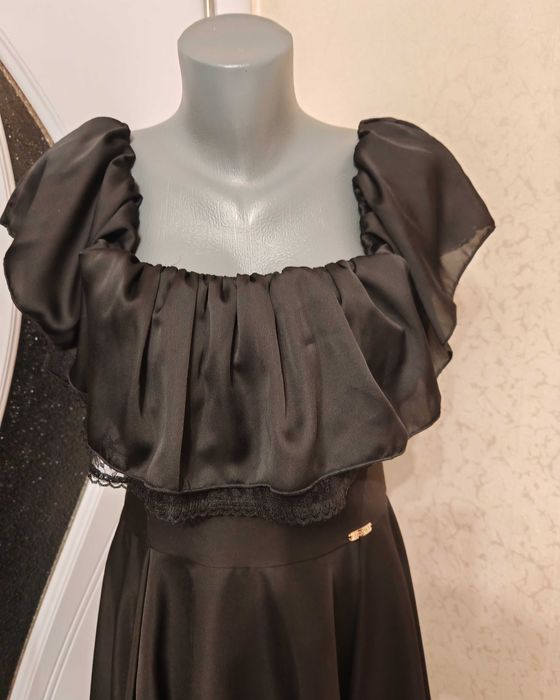 Дамска, официална рокля