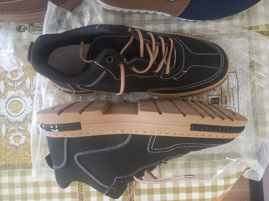 Мъжки и женски обувки - Туристически  , Всекидневни , Гуменка