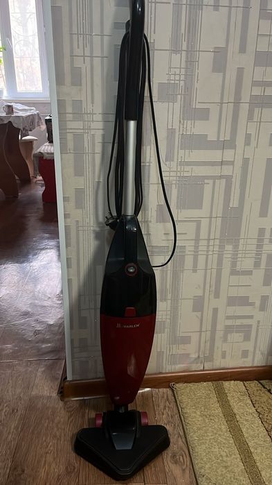 Продам компактный пылисос