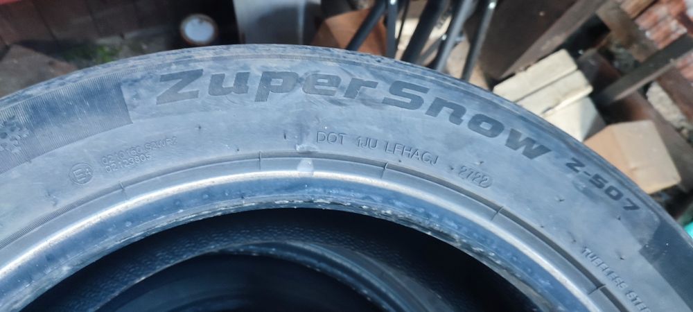 Set 4 anvelope Iarna 225/55/R18 102V Extra Load M+S