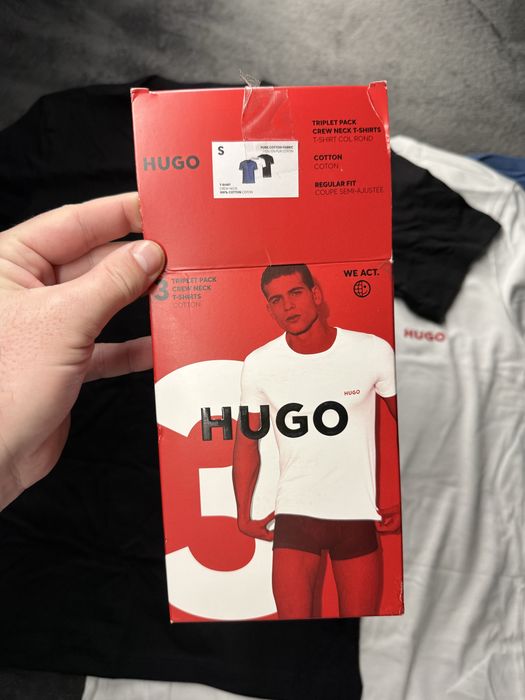 HUGO set 3 tricouri corp alb-negru-albastru marimea S noi originale