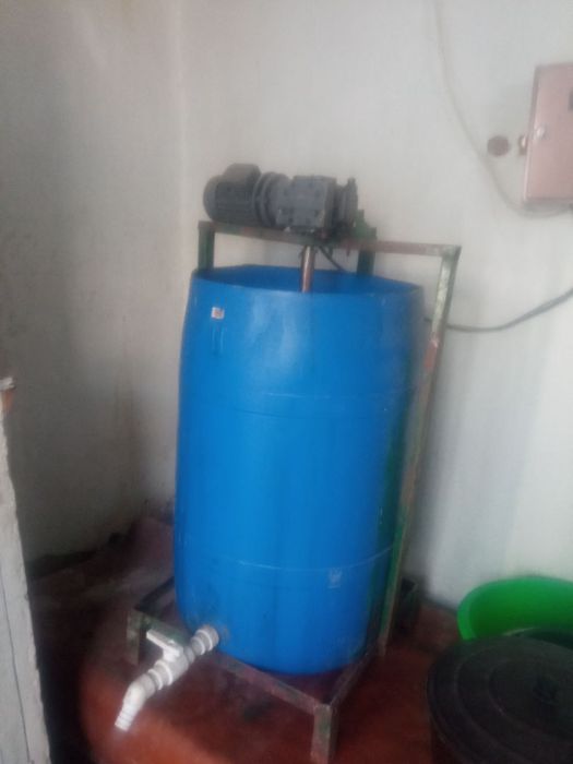 Гел чикарадигон аппарат сотилади