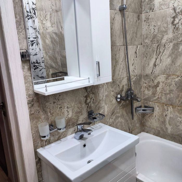 Сдаётся каартира 2в3/3/4 ориентир ракят корзинка ! Укомплектованная !