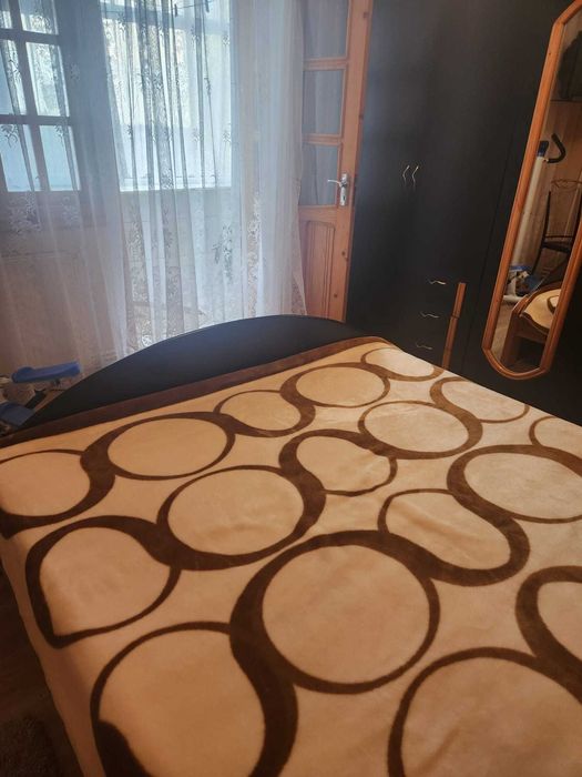 De inchiriat 1500 ron- apartament 3 camere, Buzaului