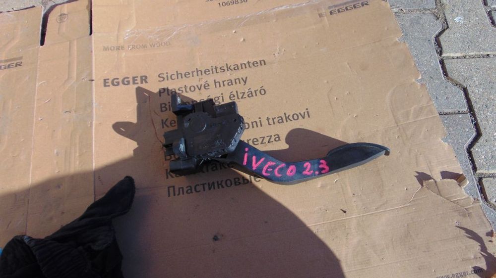 Pedala Acceleratie Iveco daily 2015-2025 cod 5801333490