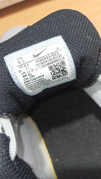 Маратонки AIR MAX нови 43N