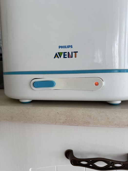 Комплект стерилизатор и нагревател за бебешки шишета  Avent Philips