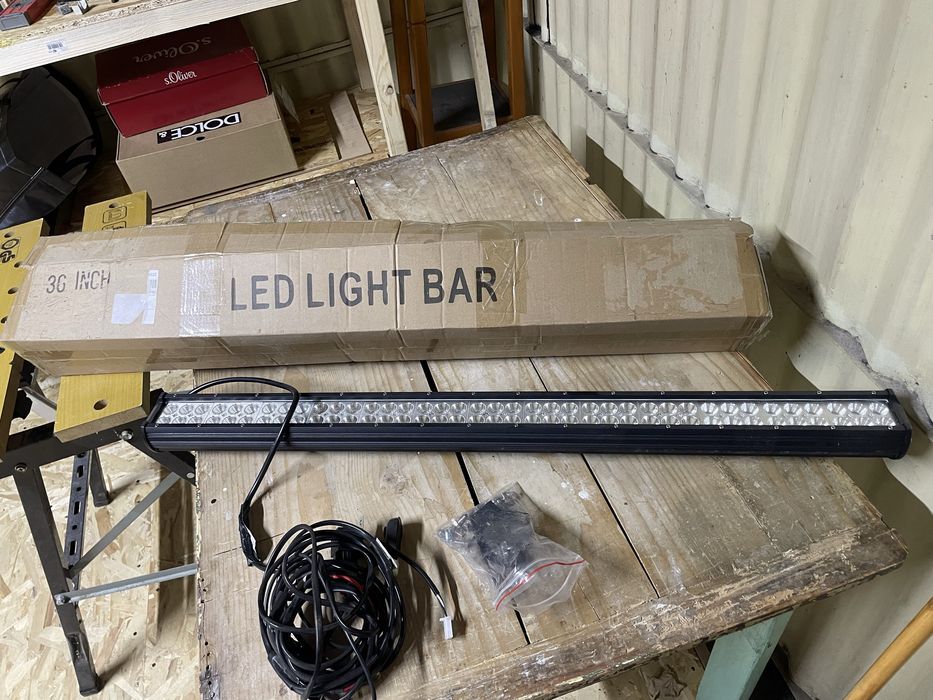 Vand led light bare