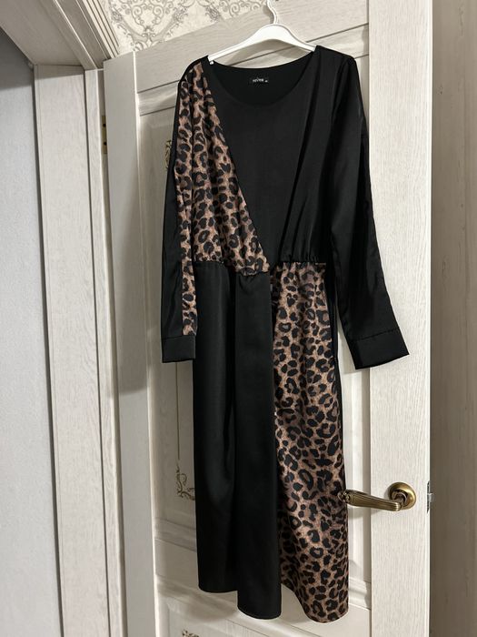Продается леопардовое платье