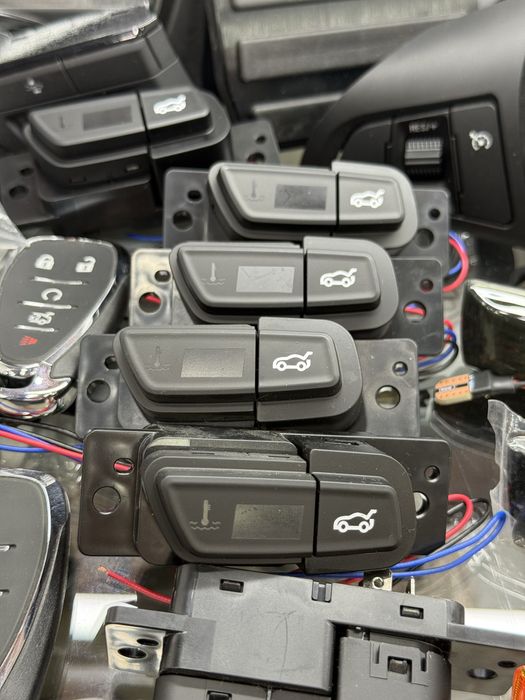 Cobalt bagaj knopka+suv datchik