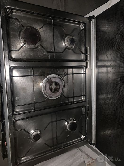 5 камфорная  газ плита indesit